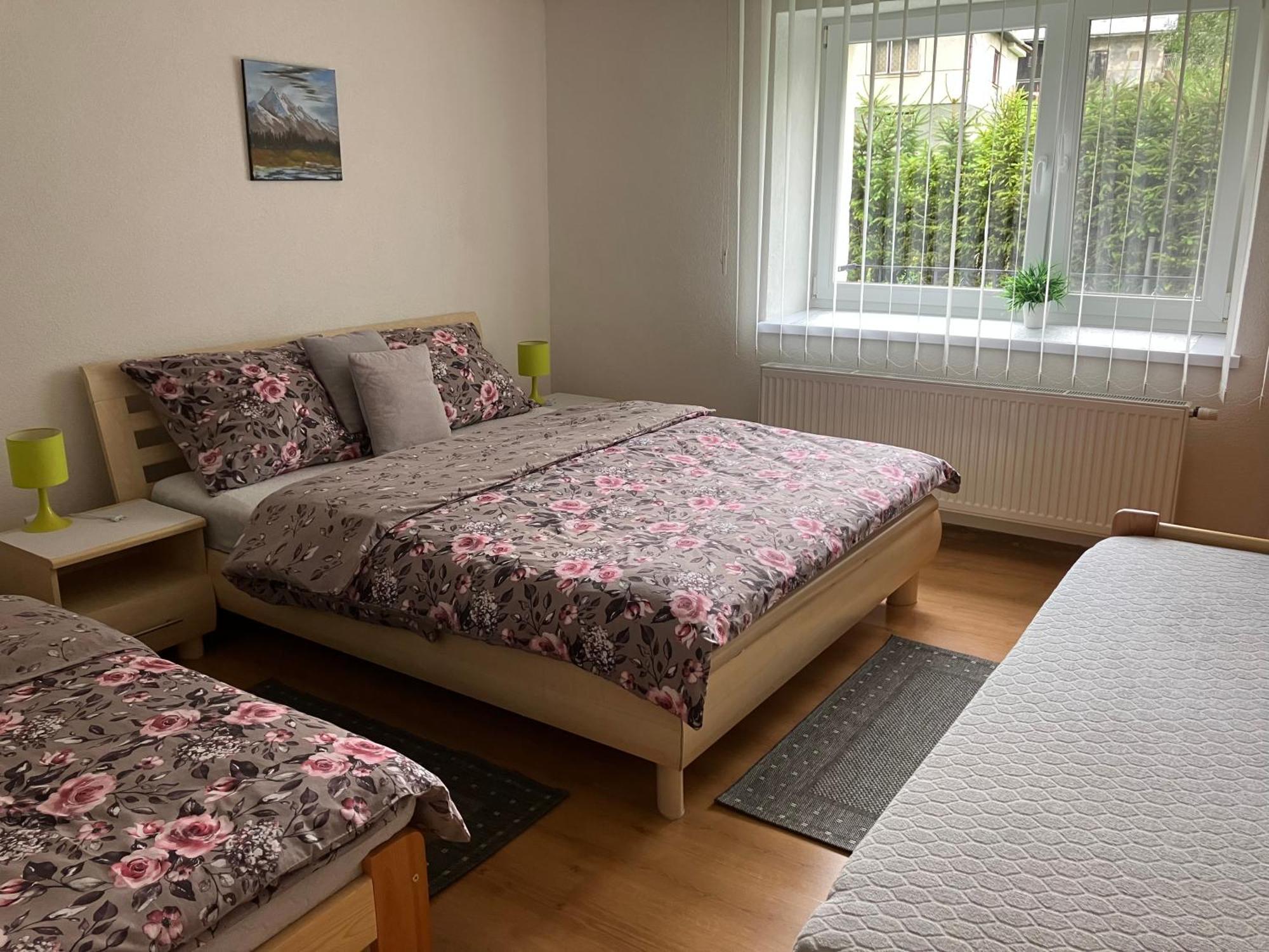 Apartman Karin Huty ภายนอก รูปภาพ